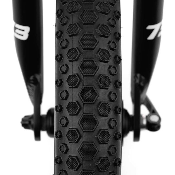 SUPER73_K1D_HexTire_155-00015_04_1080x1080_6716cb89-1f9a-4475-9ffc-9b385a28f4a2