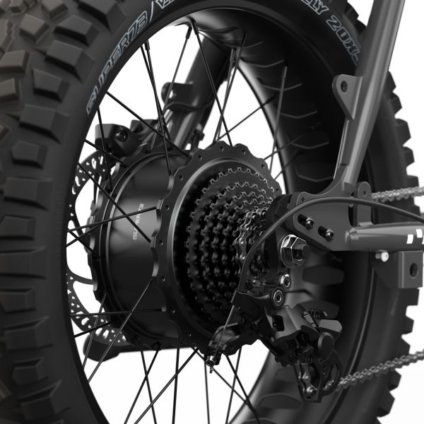 SUPER73_MY24_ZAdventure_SE_Palladium_Detail3_Tire_b884450a-4715-4bb0-b185-3124ec84c2c5